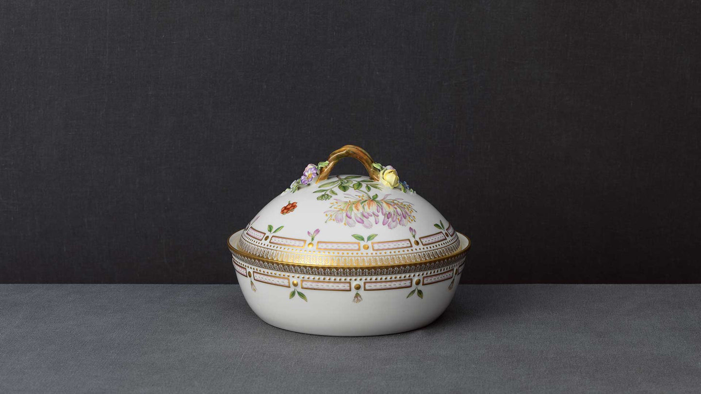 Flora Danica Vegetable Dish by Royal Copenhagen