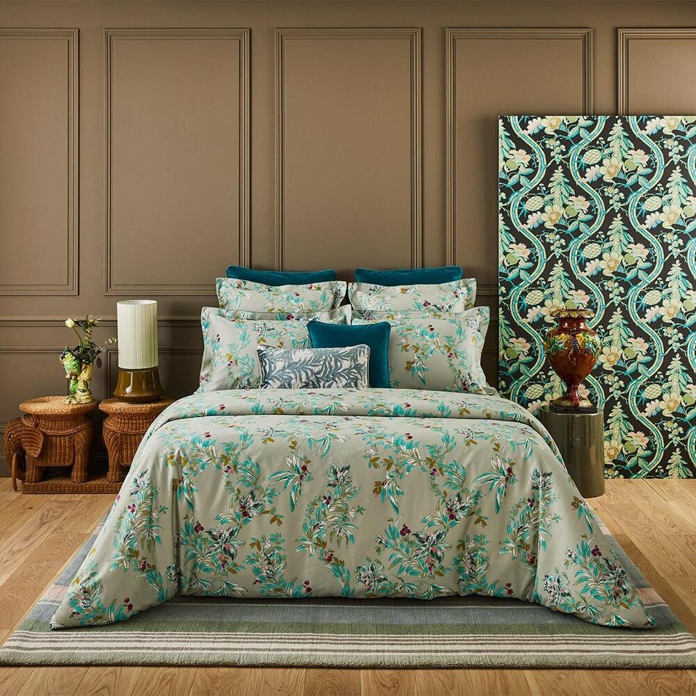 Alcazar Bed Collection by Yves Delorme
