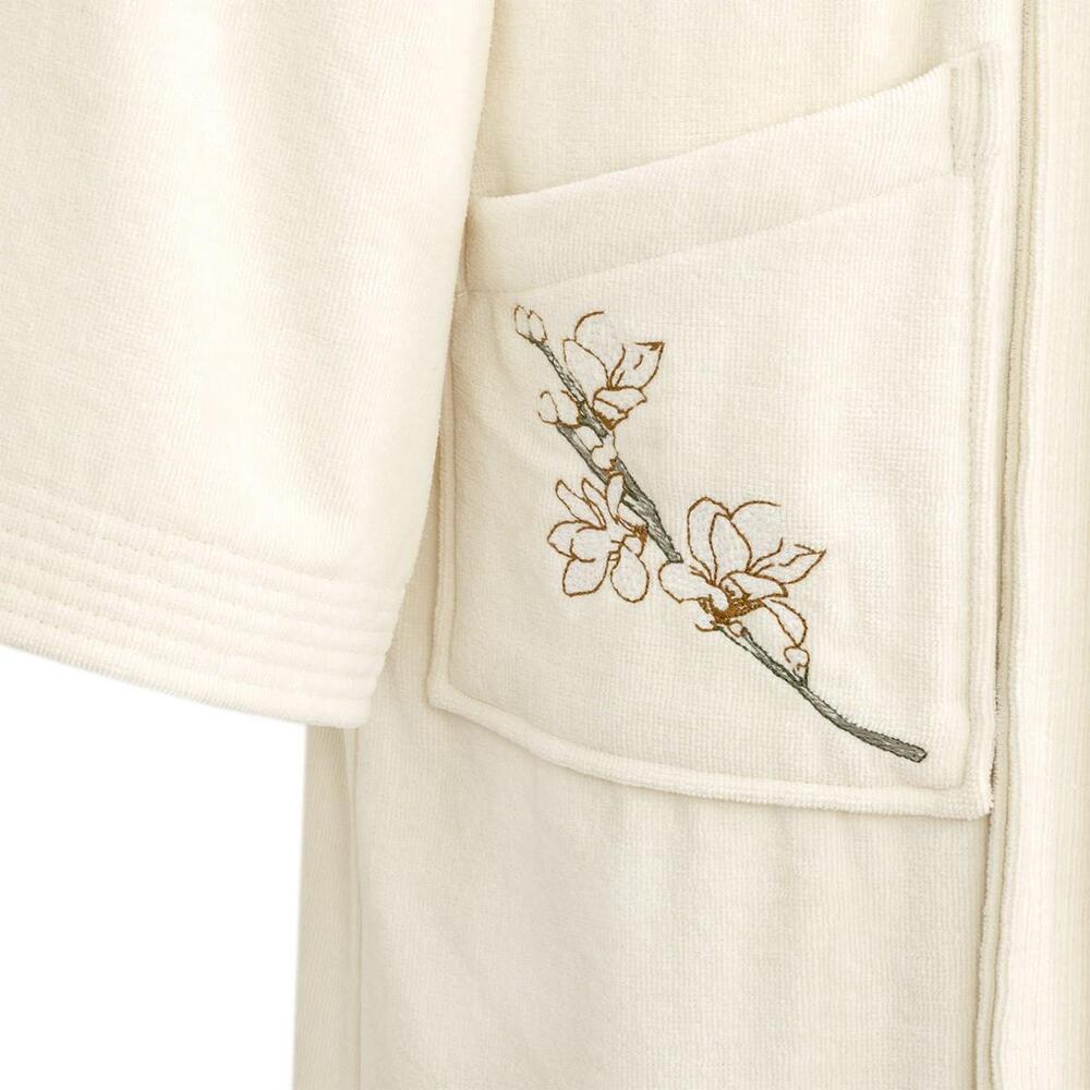 Almond Flowers Bath Robe by Yves Delorme 1