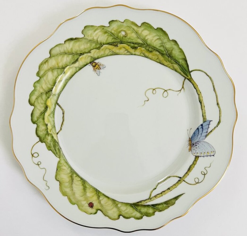 AT2 - Garden Leaves Dinner Plate by Anna Weatherley