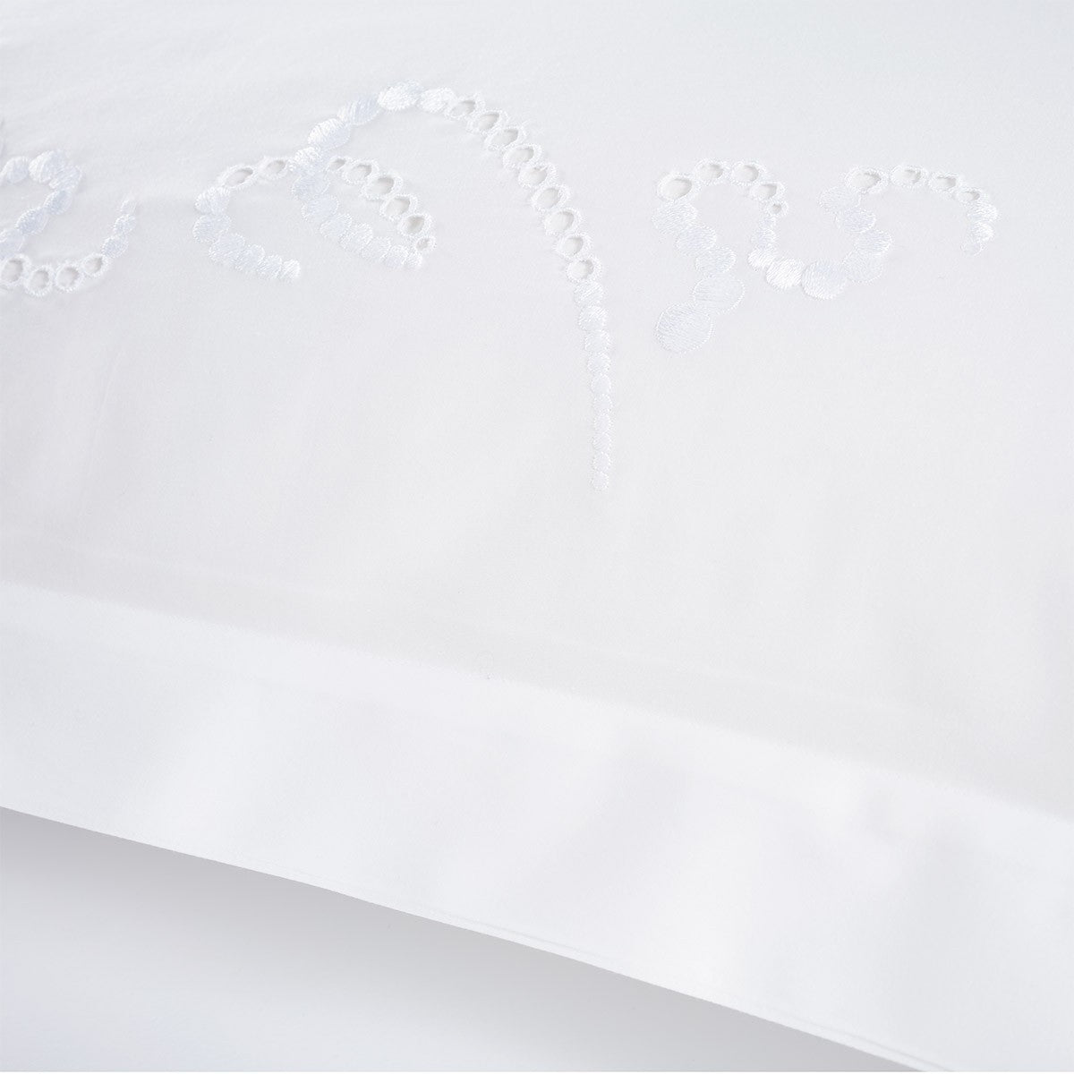 Ballet Bed Collections by Yves Delorme 23