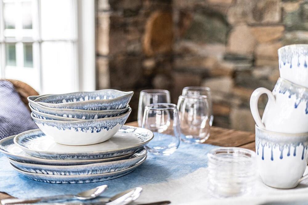 Burlington Dinnerware - Pool by Simon Pearce 6