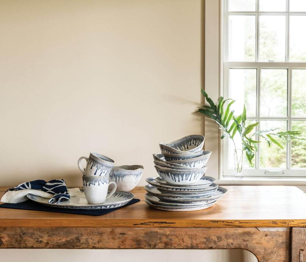 Burlington Dinnerware - Pool by Simon Pearce 7