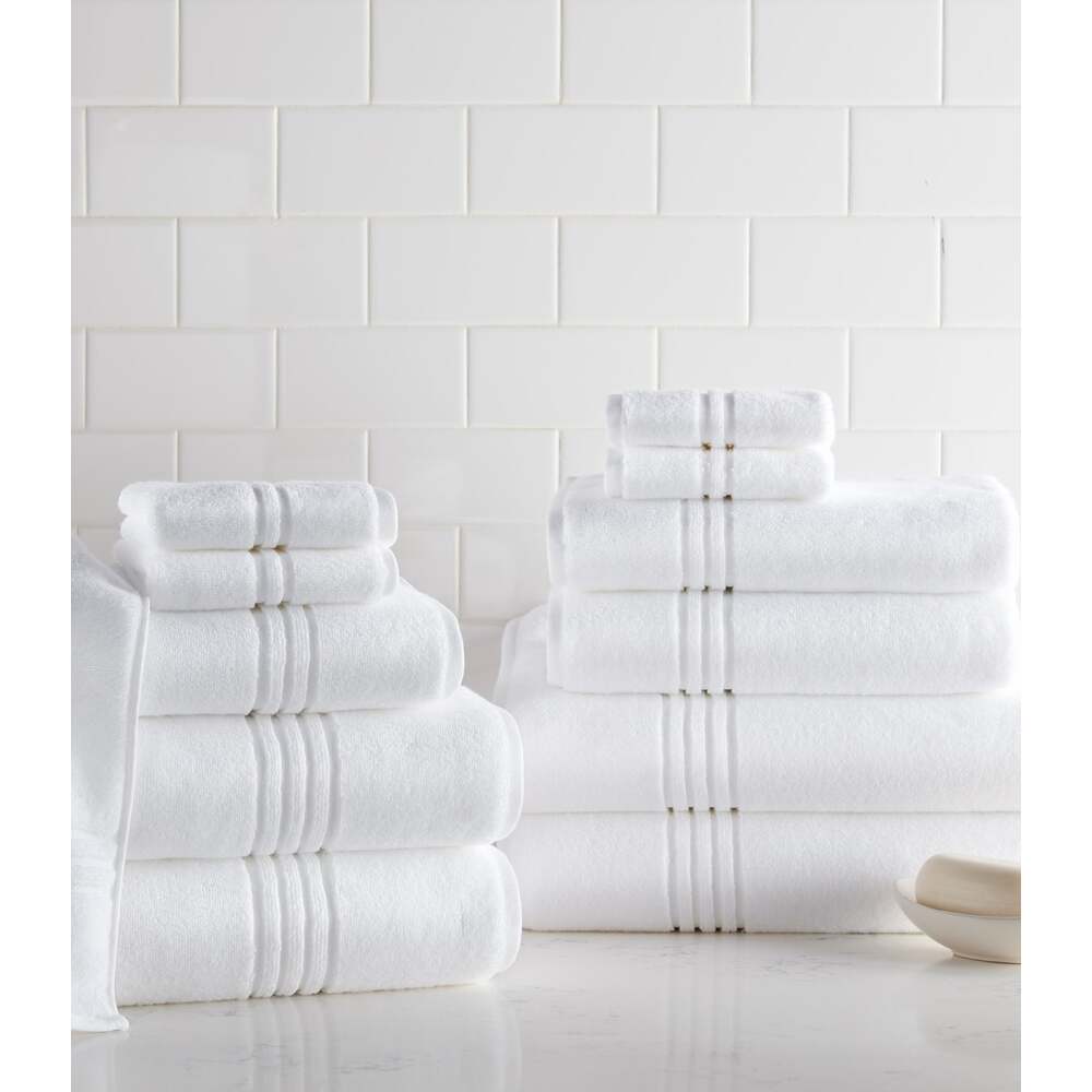 Chelsea Plush Bath Towel by Peacock Alley 5