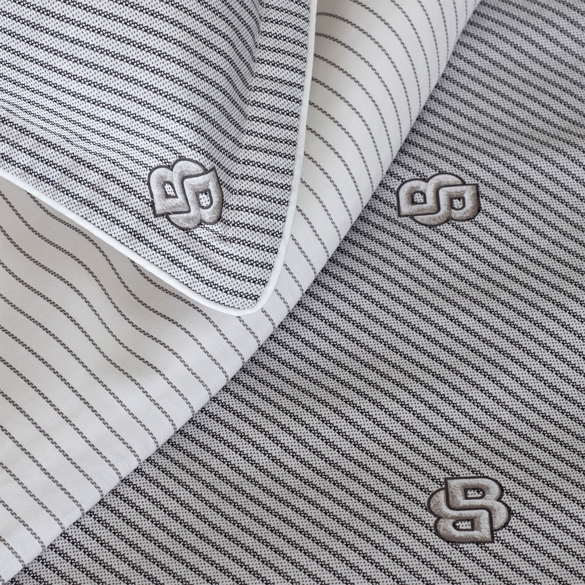 Double B Bed Collections by Yves Delorme 15