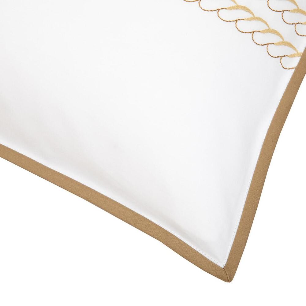 Drisse Bed Collection by Yves Delorme 12