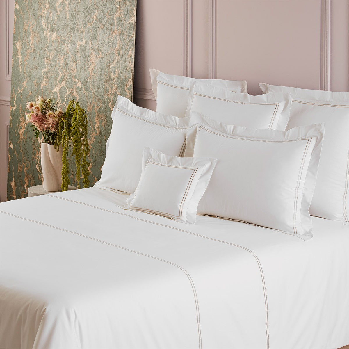 Duo Bed Collections by Yves Delorme 13
