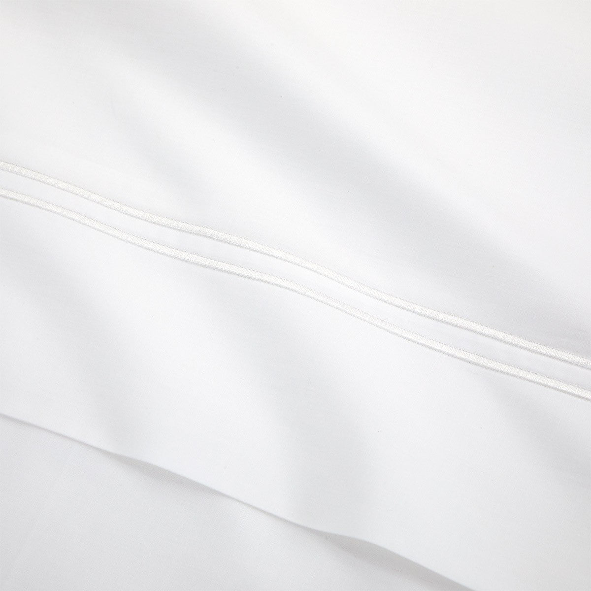 Duo Bed Collections by Yves Delorme 18