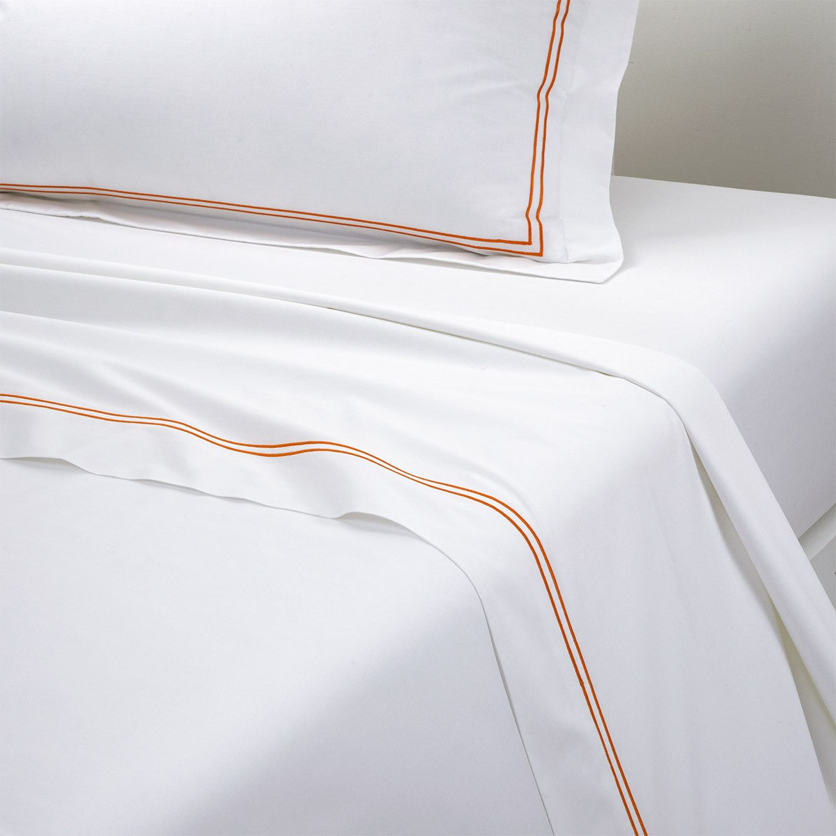 Duo Bed Collections by Yves Delorme 21