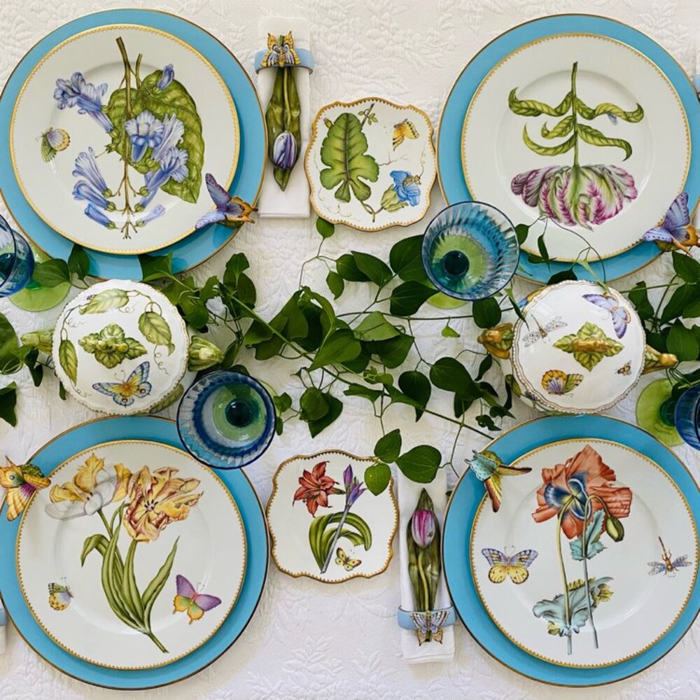 FG98 - Dinner Plate by Anna Weatherley 1