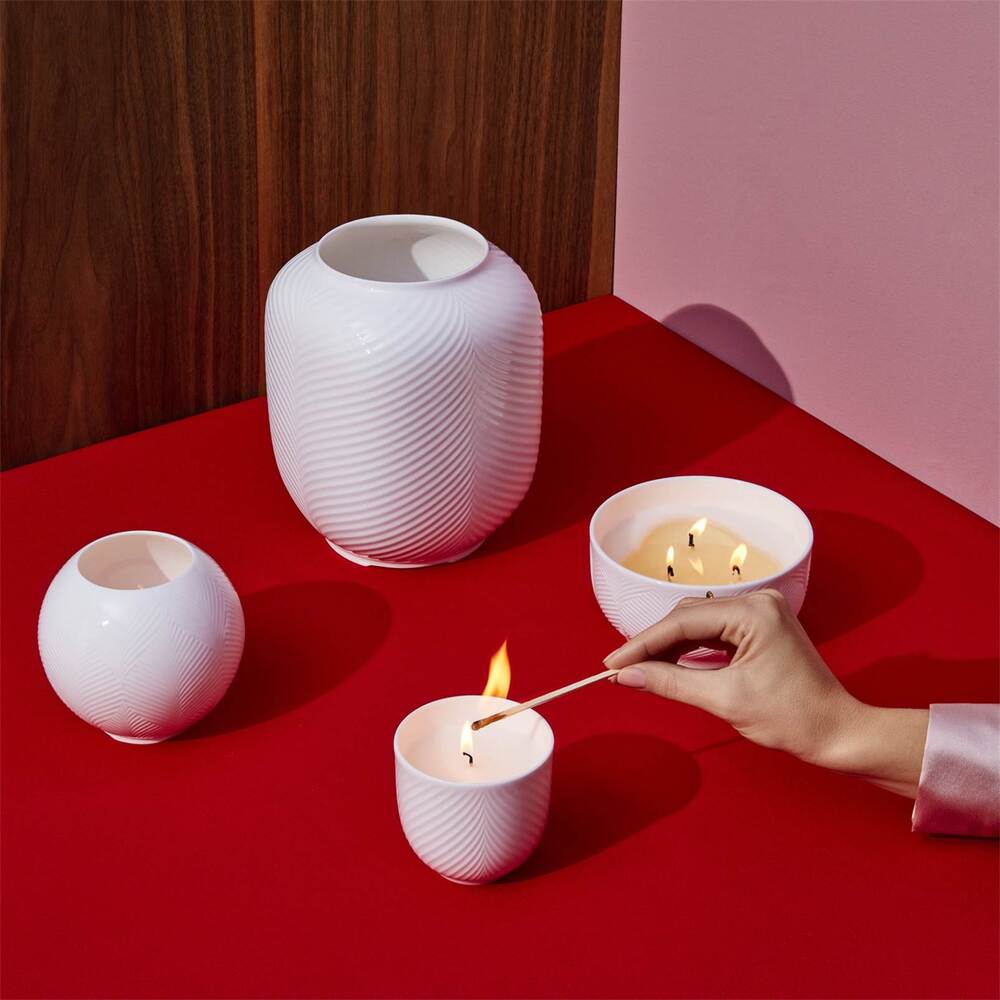 Folia Rose Bowl 13 cm by Wedgwood Additional Image - 4