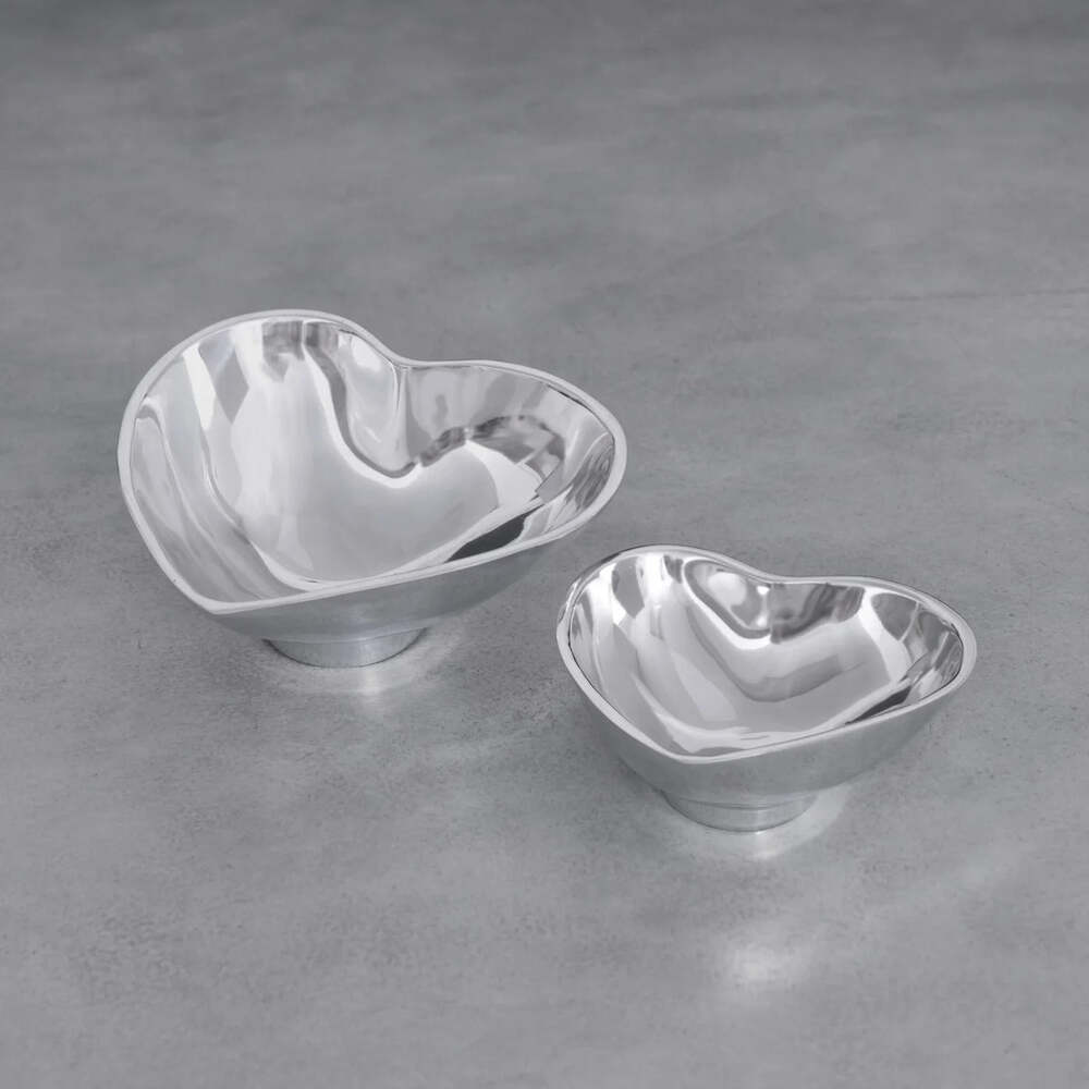 Giftables Deep Heart Small Bowl by Beatriz Ball 2