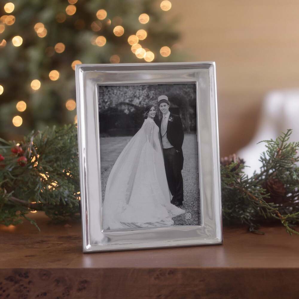 Giftables Jason 5" x 7" Vertical Frame by Beatriz Ball