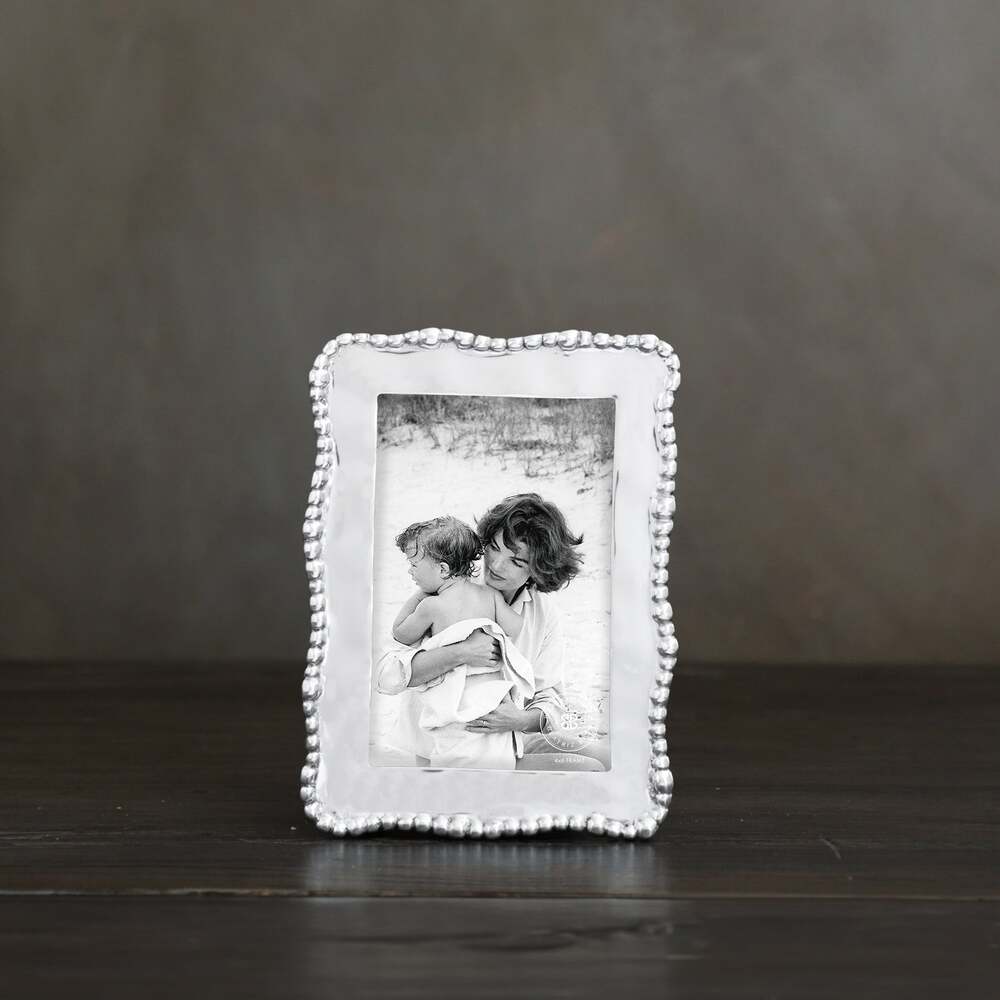 Giftables Organic Pearl 4" x 6" Frame by Beatriz Ball