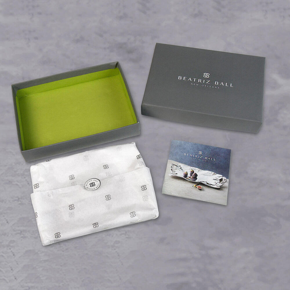 Giftables Organic Pearl Rectangular Tray by Beatriz Ball 4