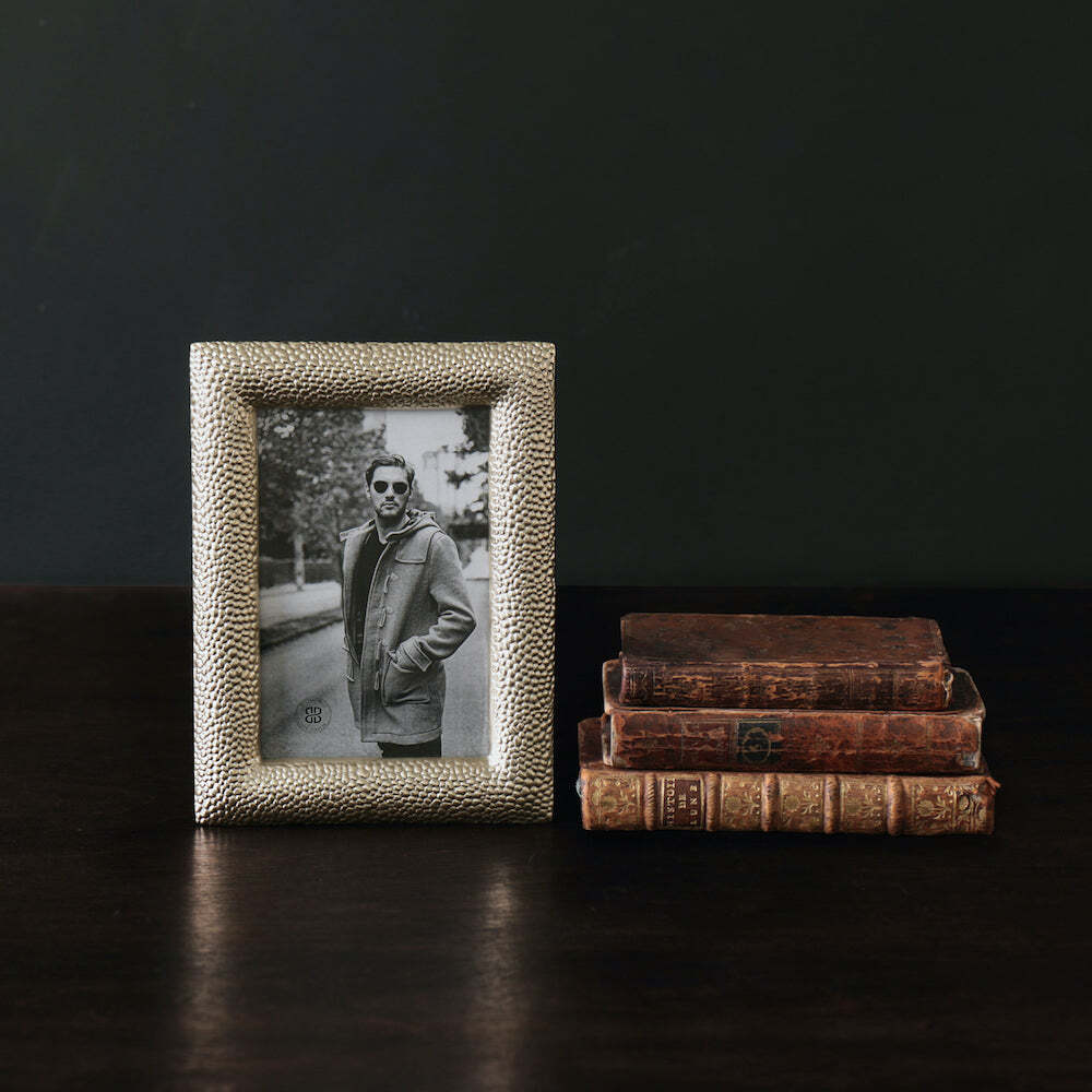 Giftables Sierra Modern Georgina 4" x 6" Frame - Gold by Beatriz Ball 2
