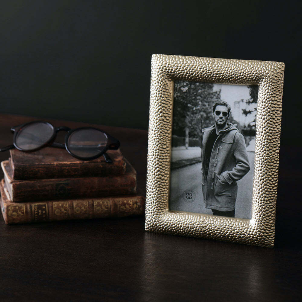 Giftables Sierra Modern Georgina 4" x 6" Frame - Gold by Beatriz Ball 3