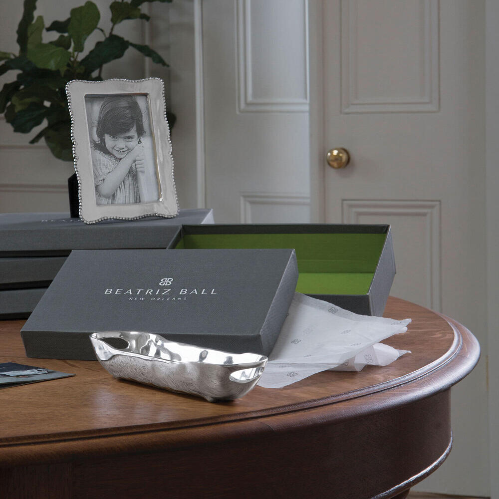 Giftables Soho Cracker Tray with Handles by Beatriz Ball 4