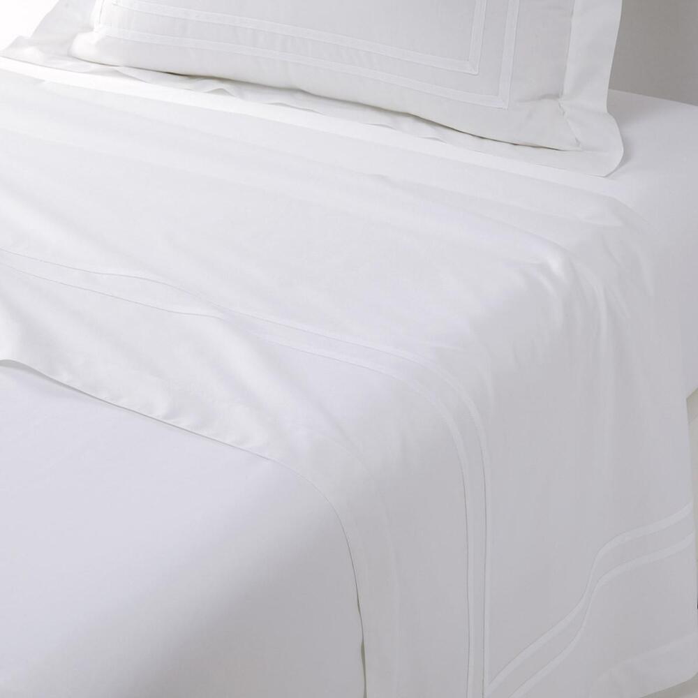 Harmonie Bed Collection by Yves Delorme 4