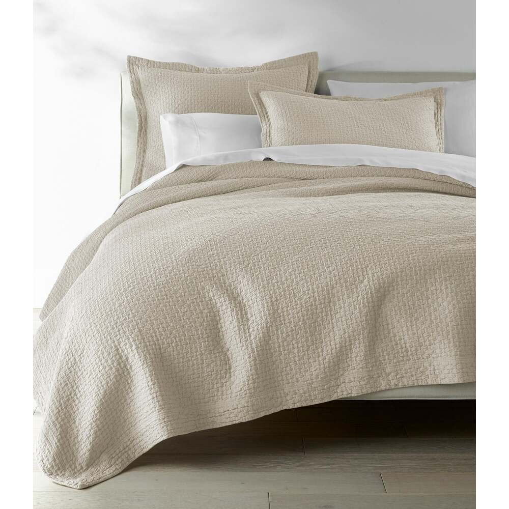 Juliet Matelasse Coverlet by Peacock Alley 11