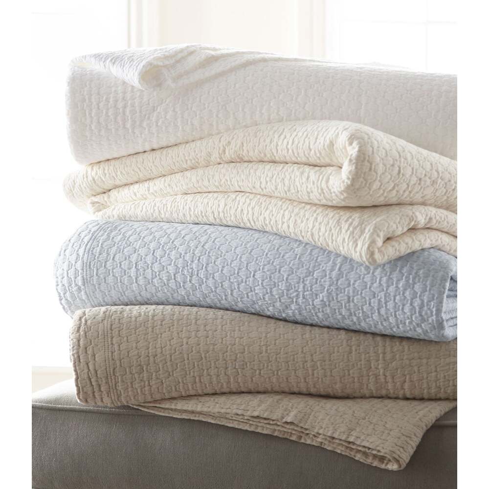 Juliet Matelasse Coverlet by Peacock Alley 8