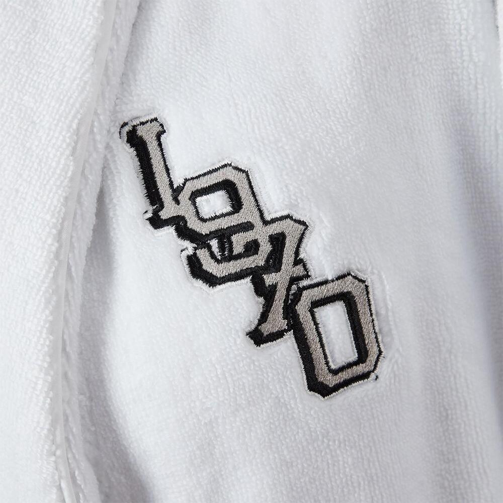K Vtiger Bath Robe by Yves Delorme 15