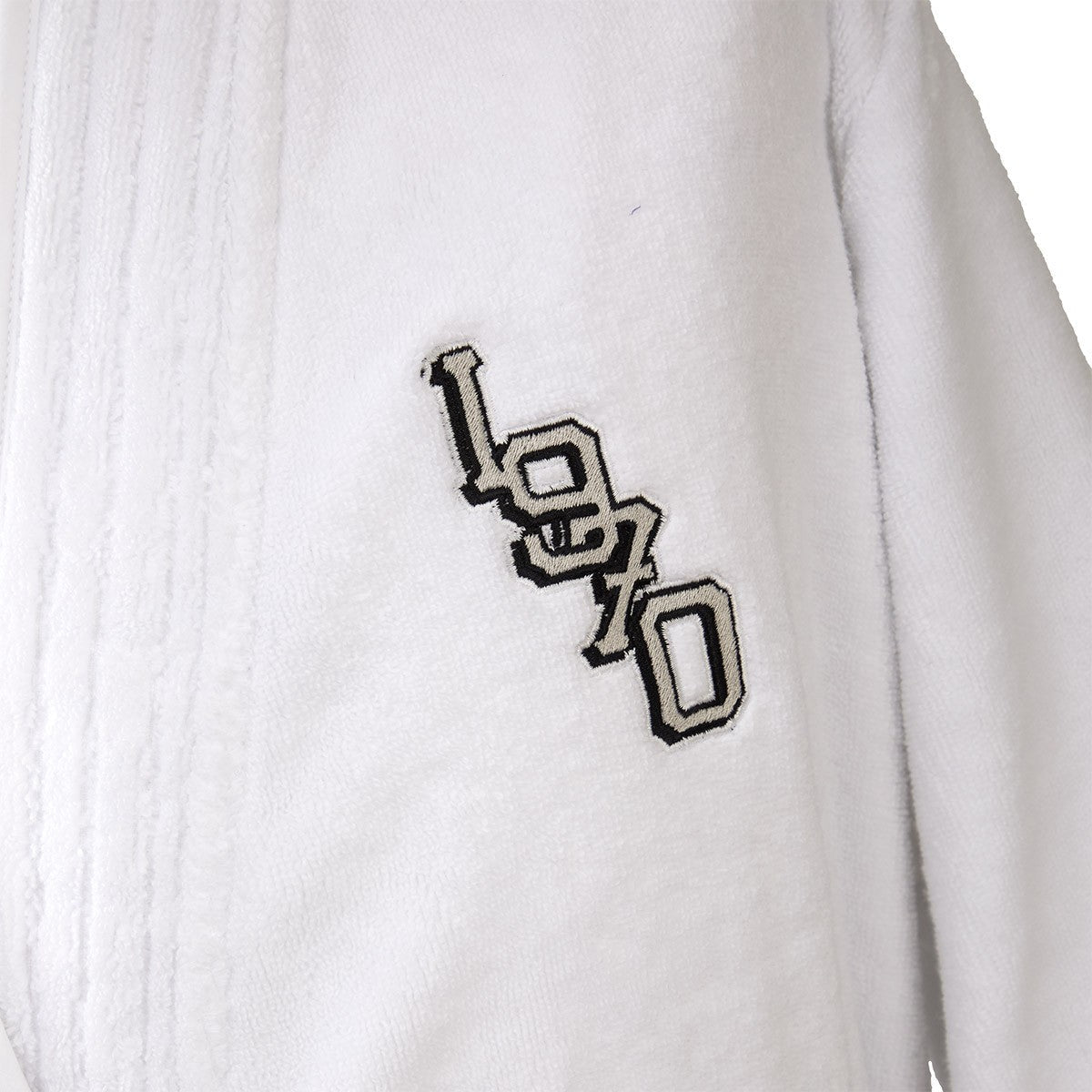K Vtiger Kimono Men's Bathrobe by Yves Delorme 16