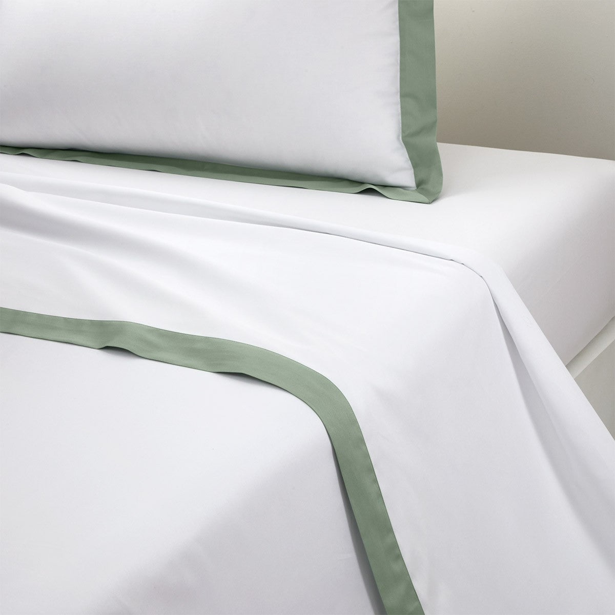 Linea Bed Collections by Yves Delorme