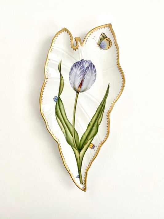 M365 - Tulip Leaf Shaped Tray by Anna Weatherley
