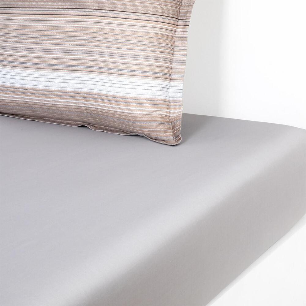 Metastripe Bed Collection by Yves Delorme