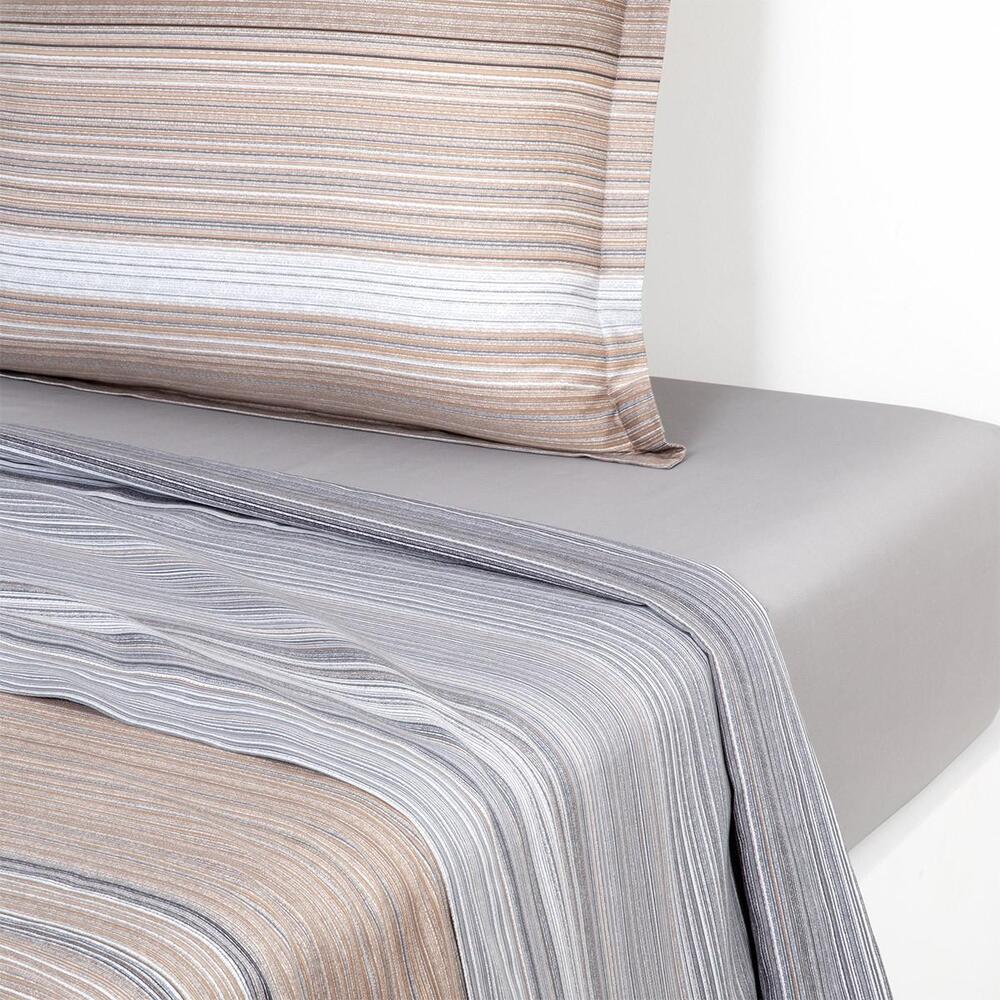 Metastripe Bed Collection by Yves Delorme