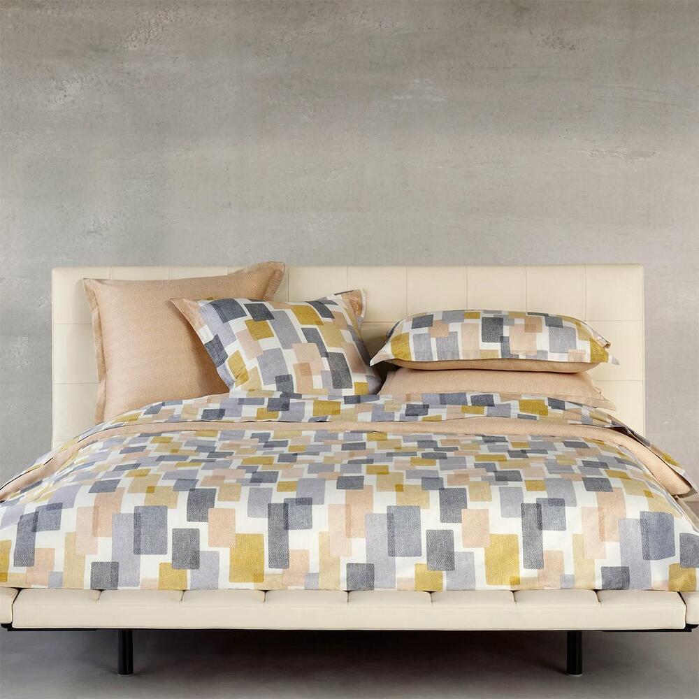 Mirrors Bed Collection by Yves Delorme 1