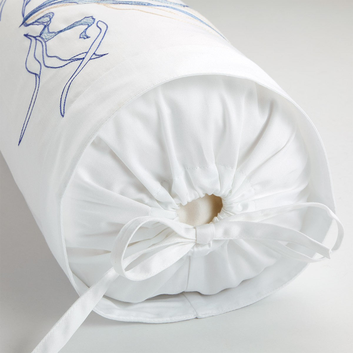 Nautilus Bed Collections by Yves Delorme 9