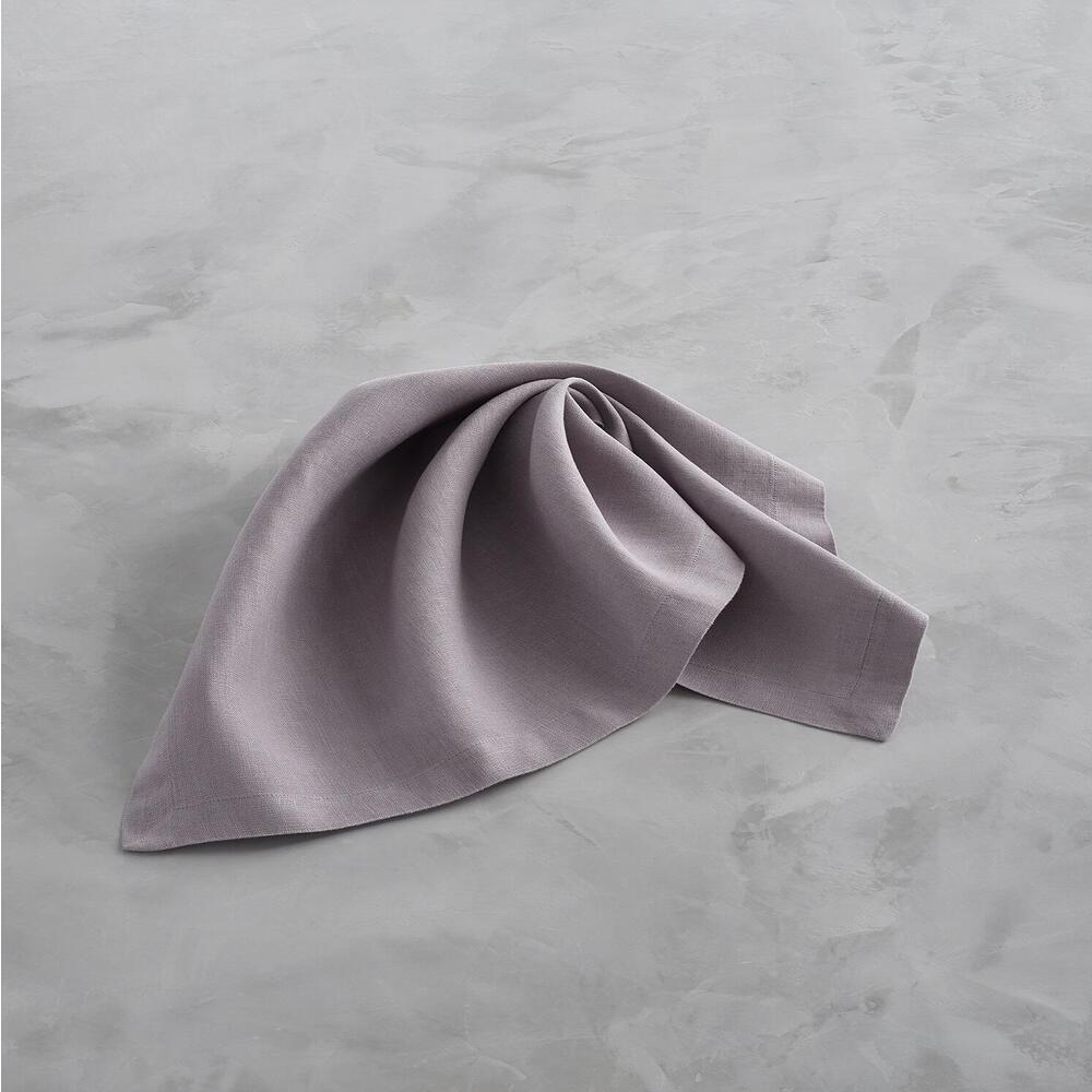 Linen Napkin Set of 4 by Beatriz Ball Additional Image 4