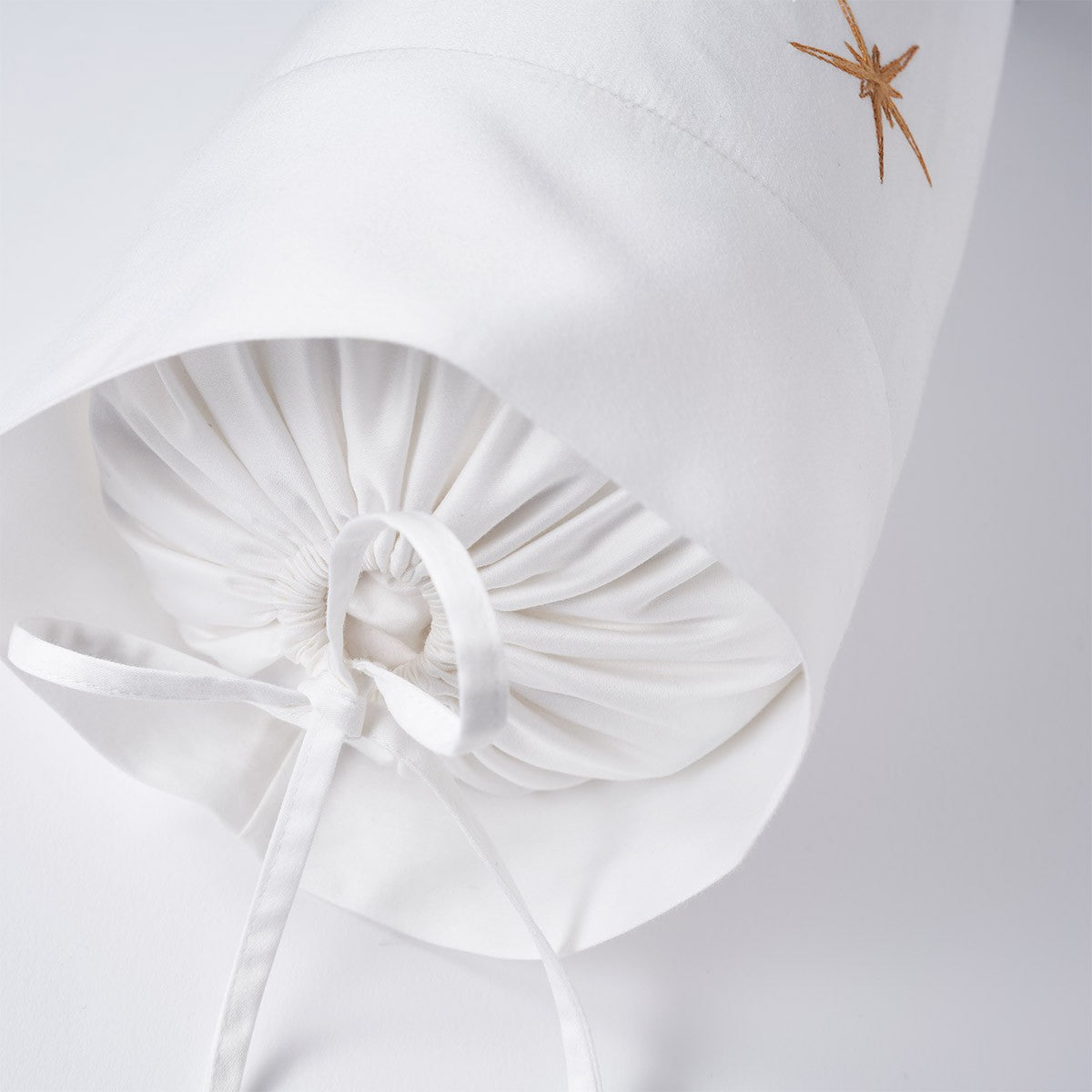 Olympe Bed Collections by Yves Delorme 13