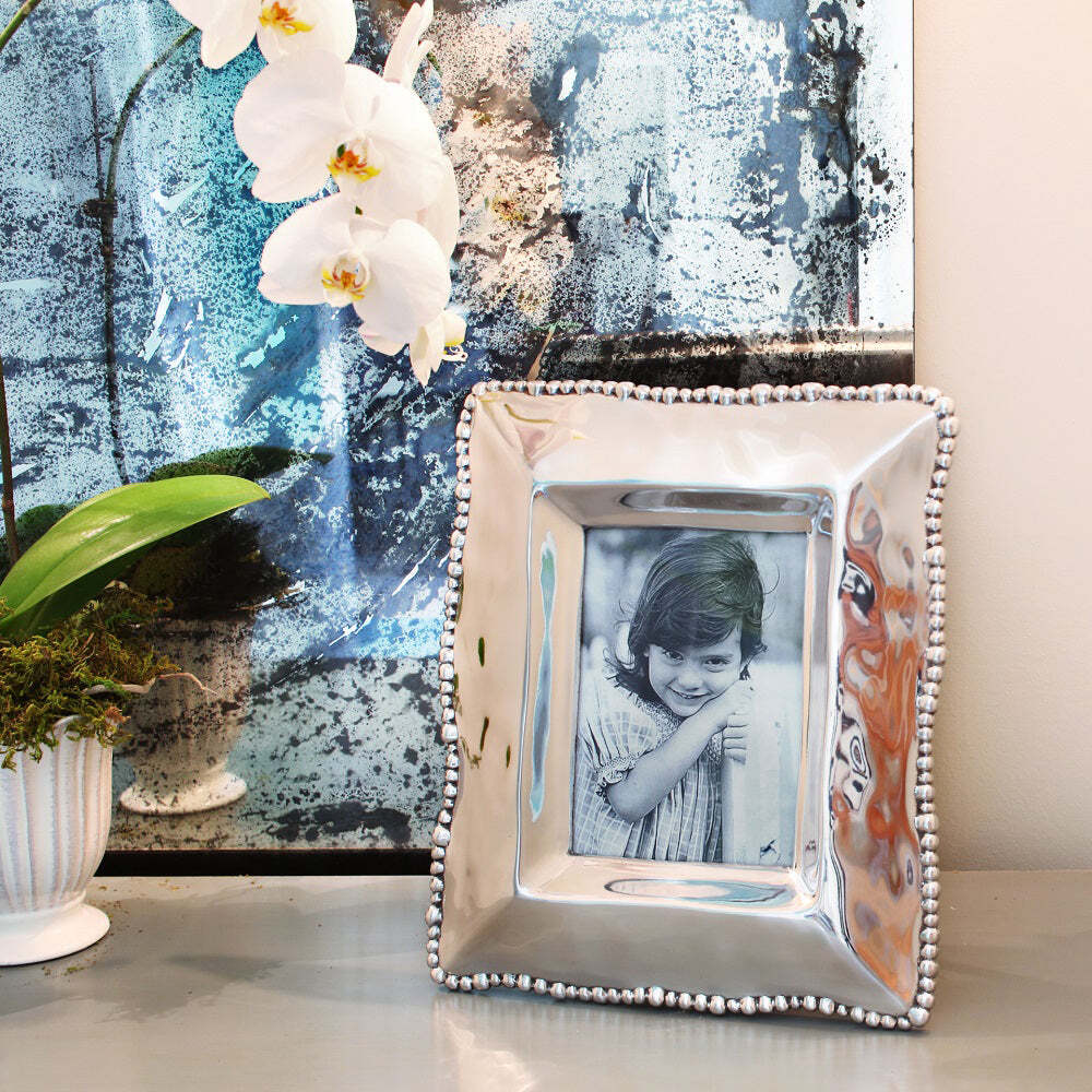 Organic Pearl 5" x 7" Frame by Beatriz Ball 4