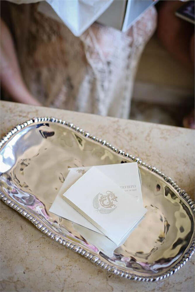 Organic Pearl Nova Small Oval Platter by Beatriz Ball 2