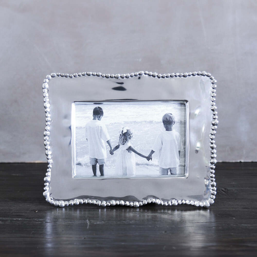 Organic Pearl Vivi 4" x 6" Frame by Beatriz Ball 4