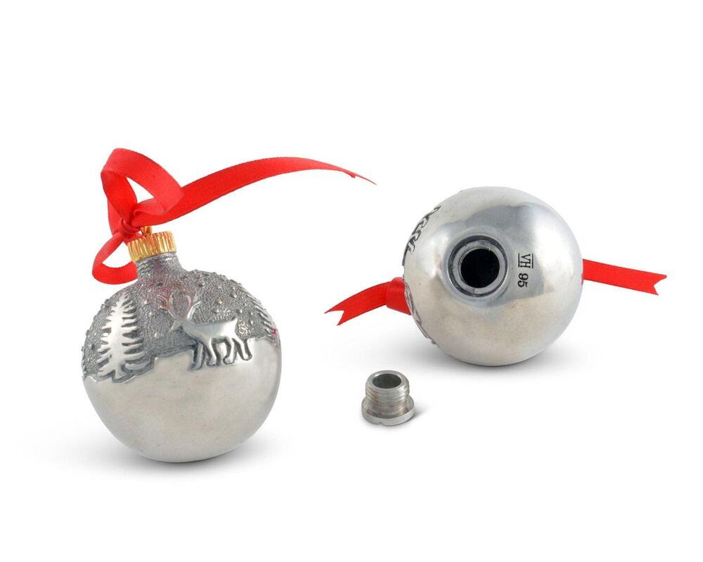Ornament Salt and Pepper by Vagabond House 2
