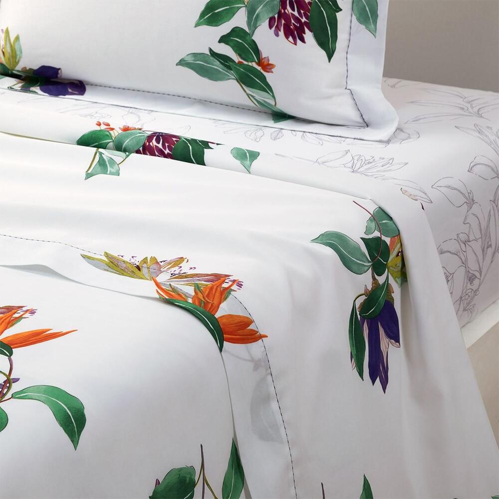Parfum Bed Collection by Yves Delorme