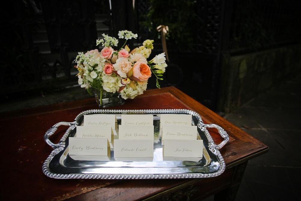 Pearl David Medium Tray by Beatriz Ball 2