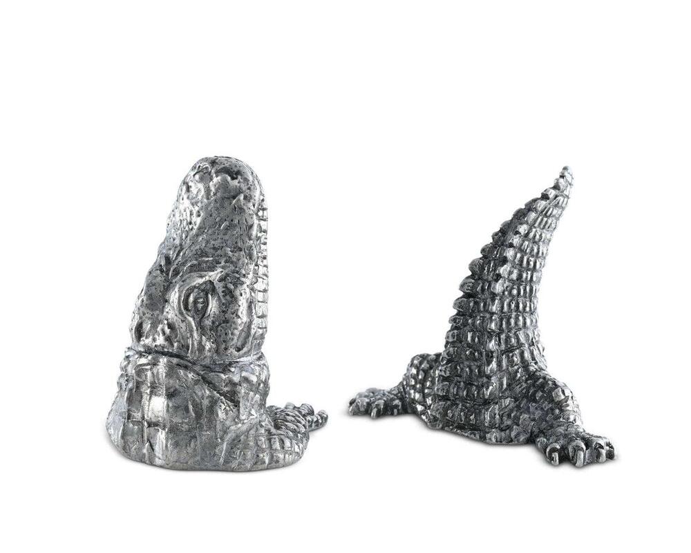Pewter Alligator Salt & Pepper Set by Vagabond House 4