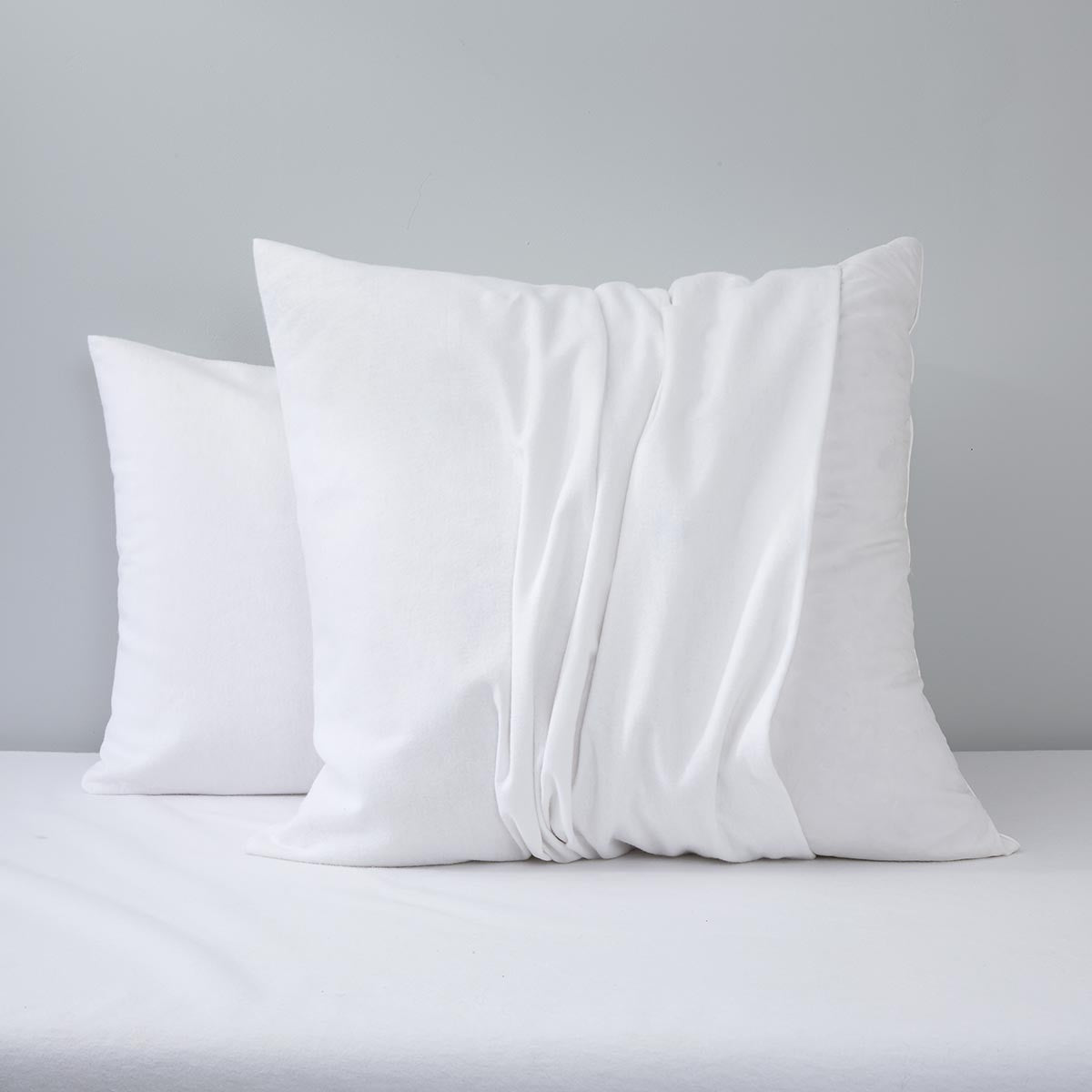 Pillow Protector by Yves Delorme 2