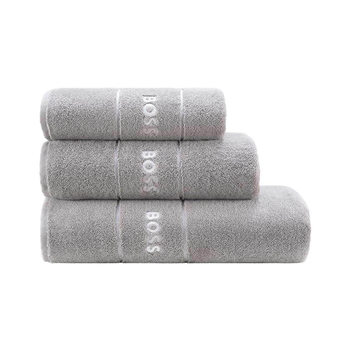 Plain Bath Towels by Yves Delorme 15