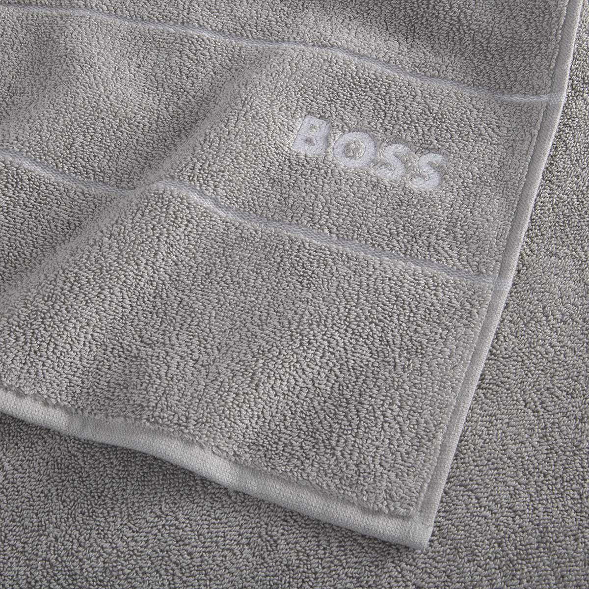 Plain Bath Towels by Yves Delorme 16