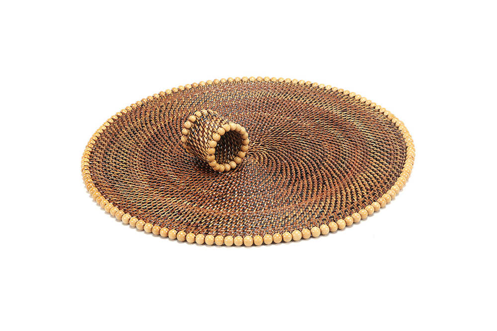 Round Placemat and Napkin Ring with Natural Wood Beads - Set of 4 by Calaisio