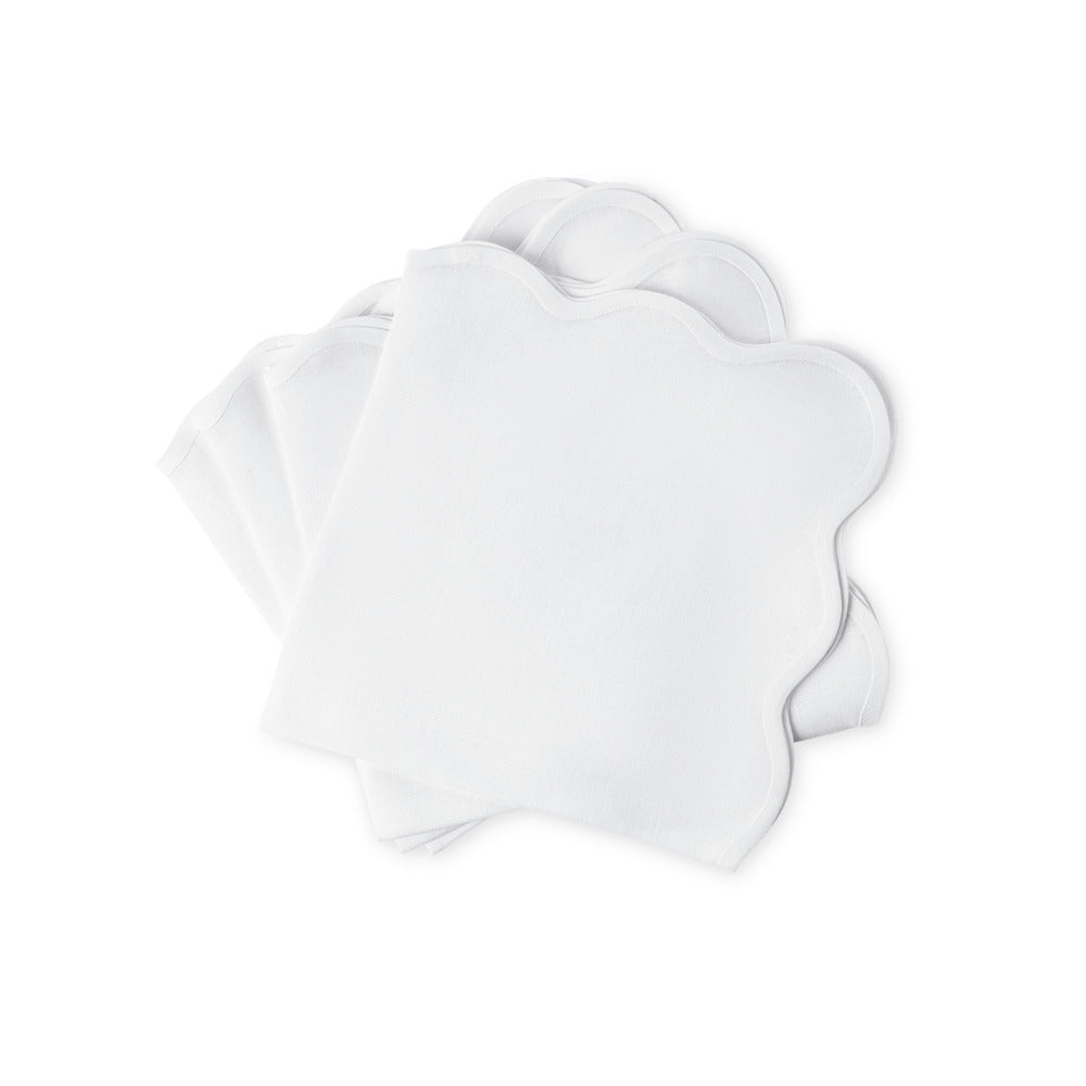 Scallop Edge Napkin set of 4 White & White