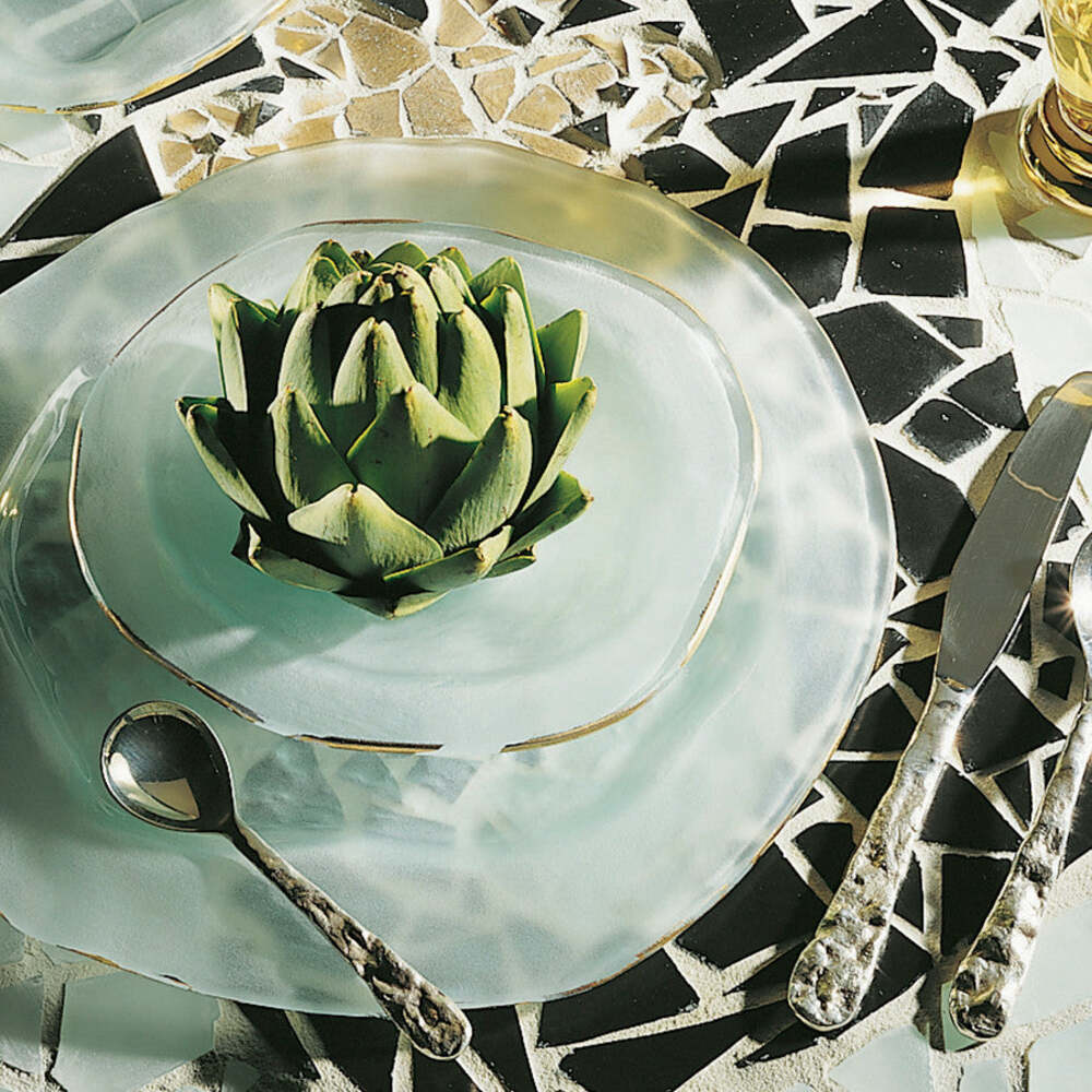 Shells Dinner Plate 10" by Annieglass