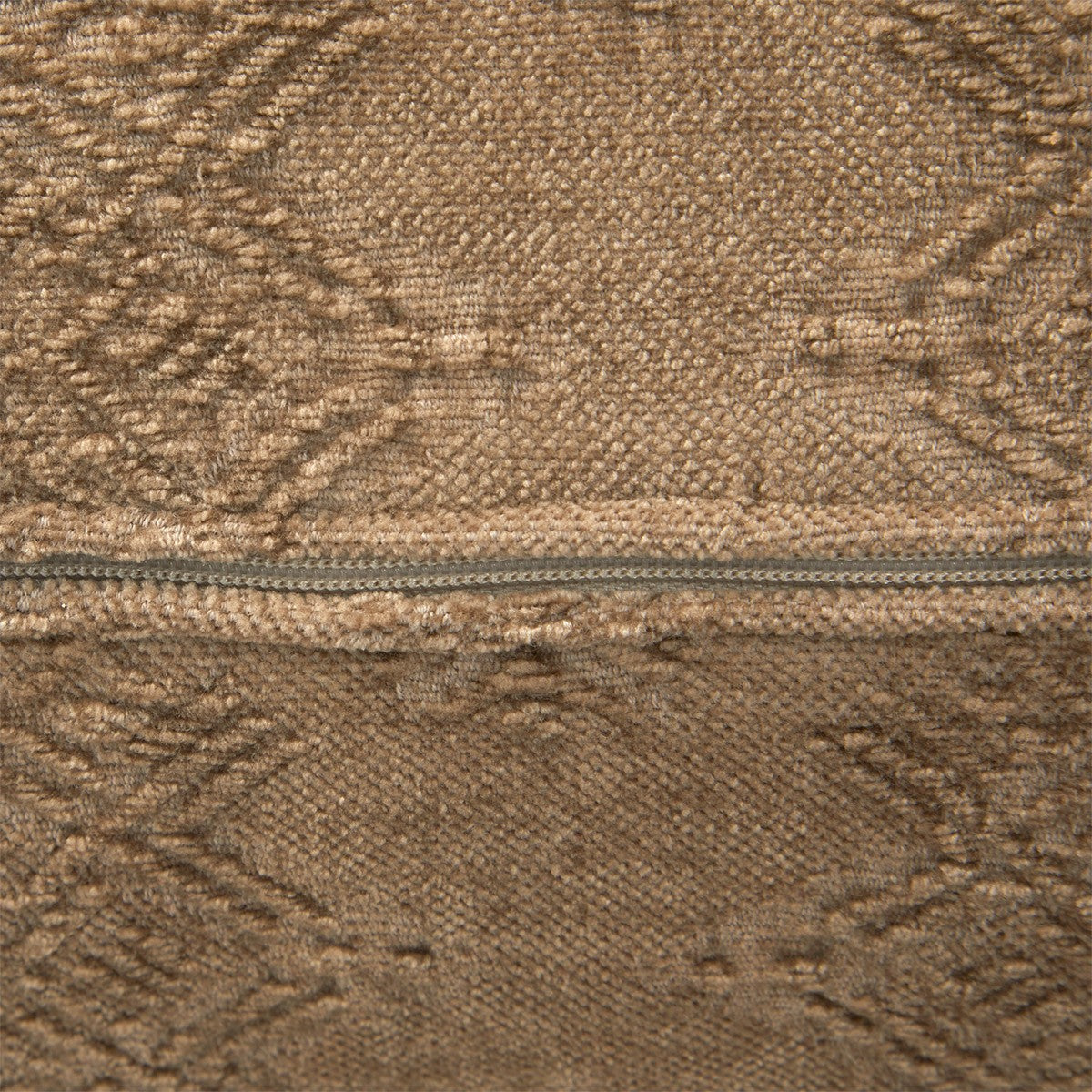 Syracuse Decorative Pillow by Yves Delorme 15