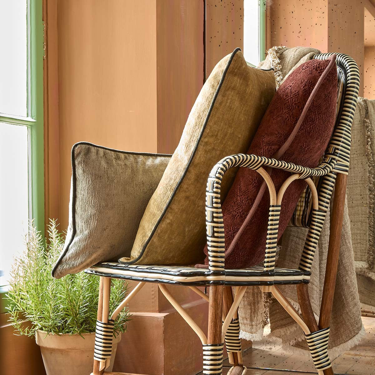Syracuse Decorative Pillow by Yves Delorme 36